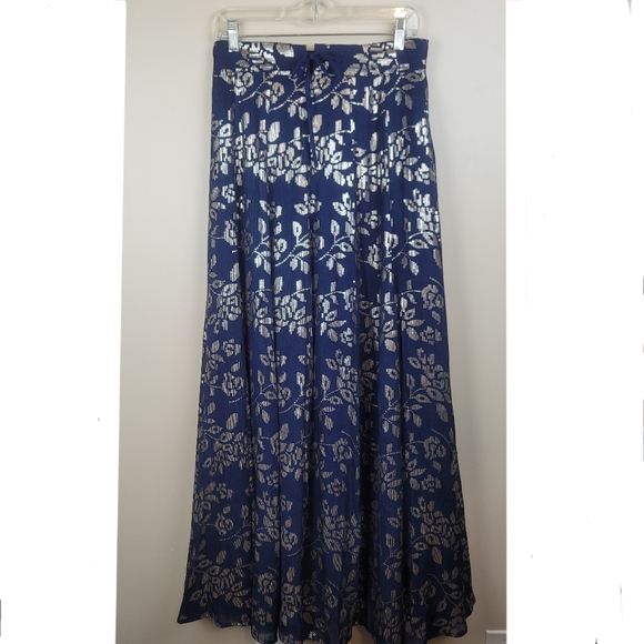 The Saree Room Navy Iris Maxi Skirt size S - Picture 5 of 8